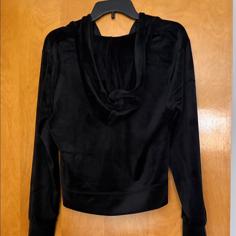 NWOT Juicy Couture Black Velour Set - pants - medium top - large - NEVER WORN - Picture 4 of 9